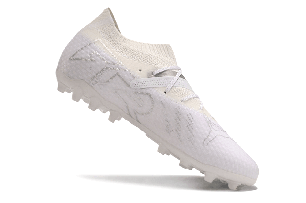 CHUTEIRA PUMA FUTURE ULTIMATE CAMPO