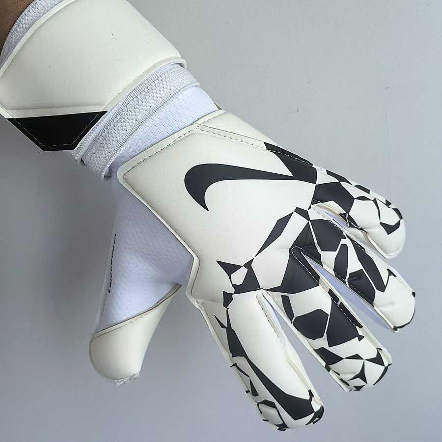 LUVA NIKE