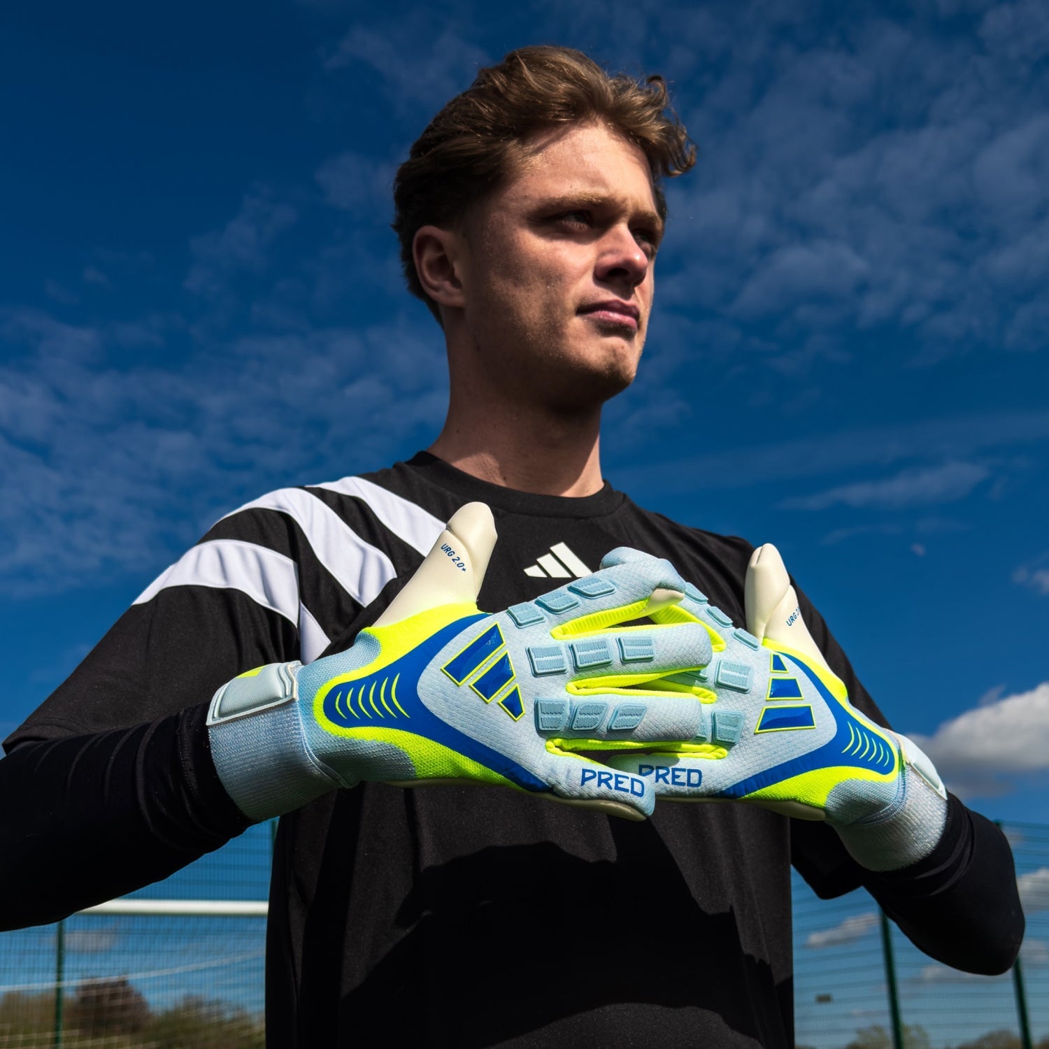 LUVA ADIDAS PREDATOR