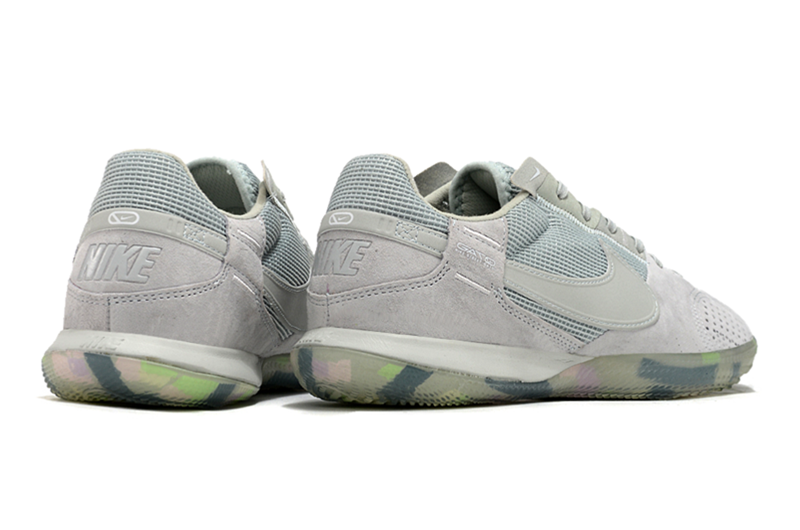 NIKE STREET GATO (IC)