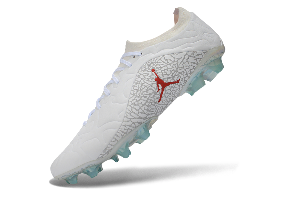 Chuteira Nike Tiempo Maestro Elite FG SE Jordan