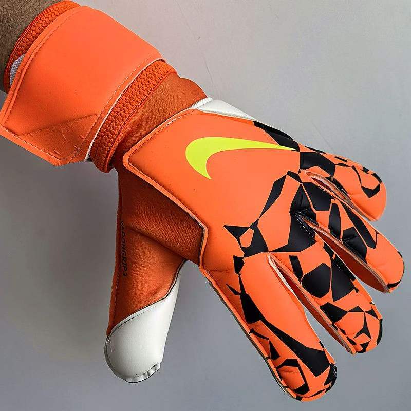 LUVA NIKE