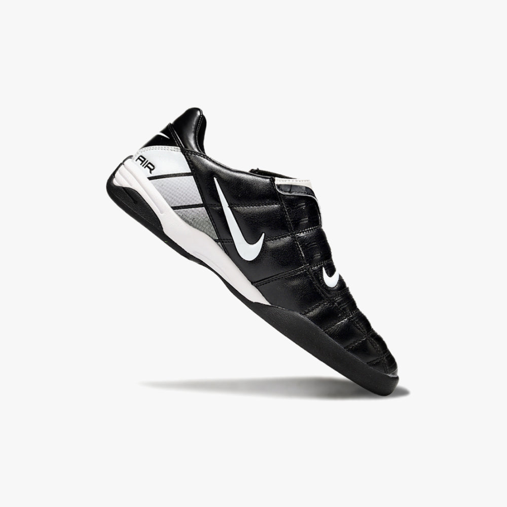 NIKE TOTAL 90 (IC)