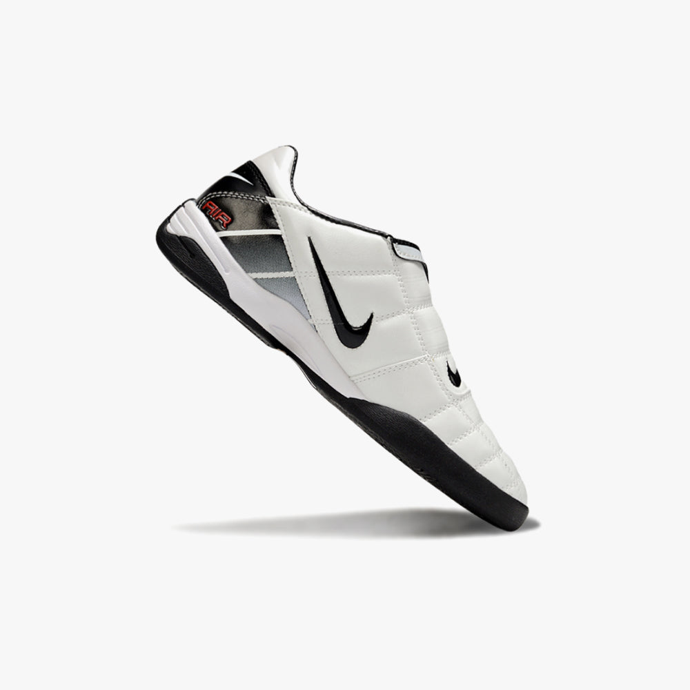 NIKE TOTAL 90 (IC)