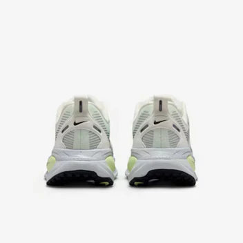 TÊNIS NIKE VOMERO PREMIUM