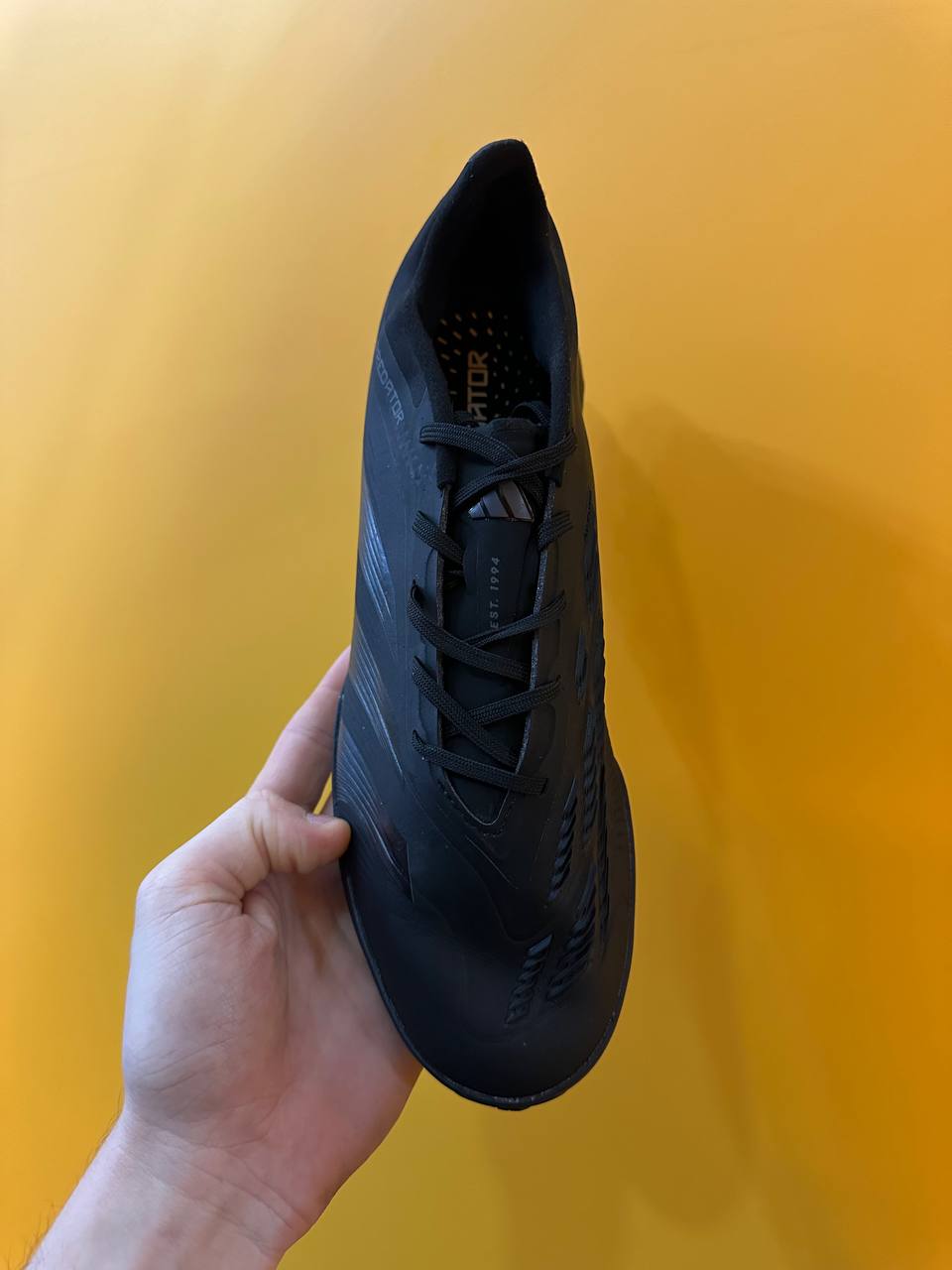 ADIDAS PREDATOR 30 ELITE TF + BRINDE (PRONTA ENTREGA)