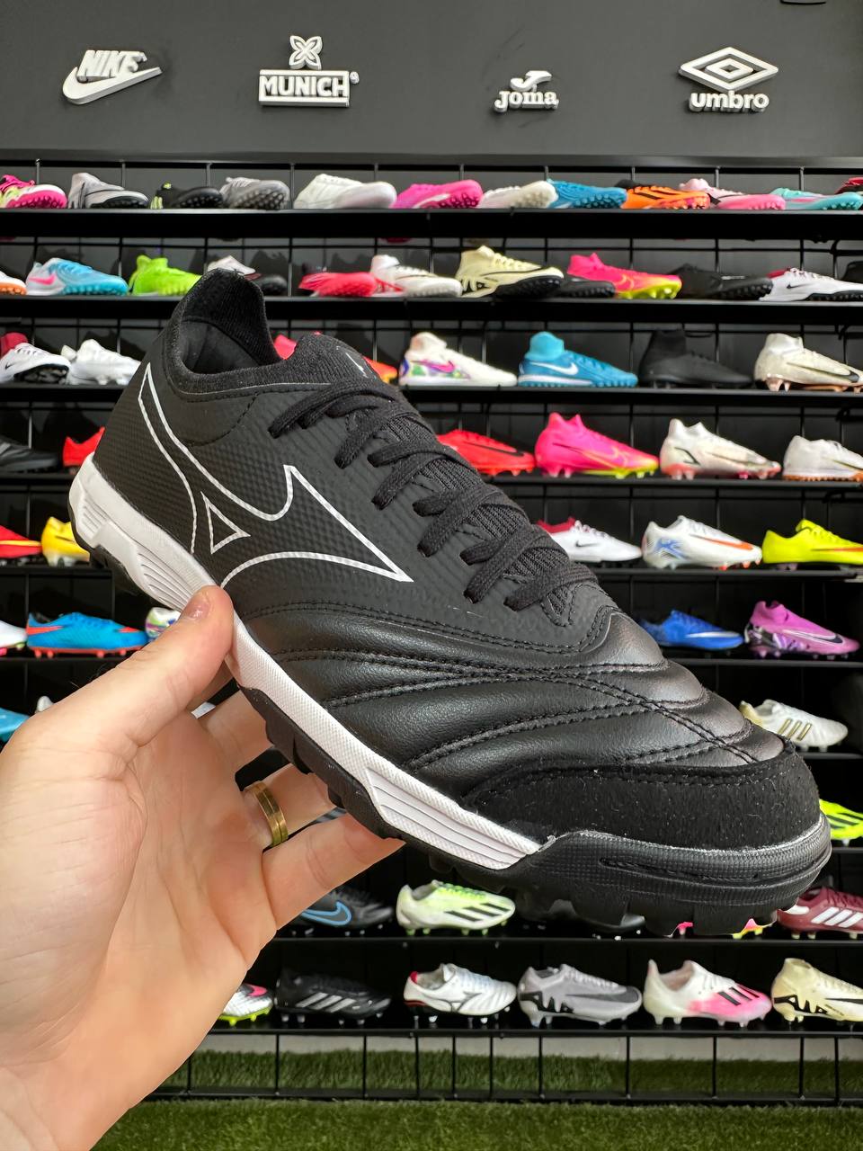 MIZUNO MORELIA TF + BRINDES (PRONTA ENTREGA)