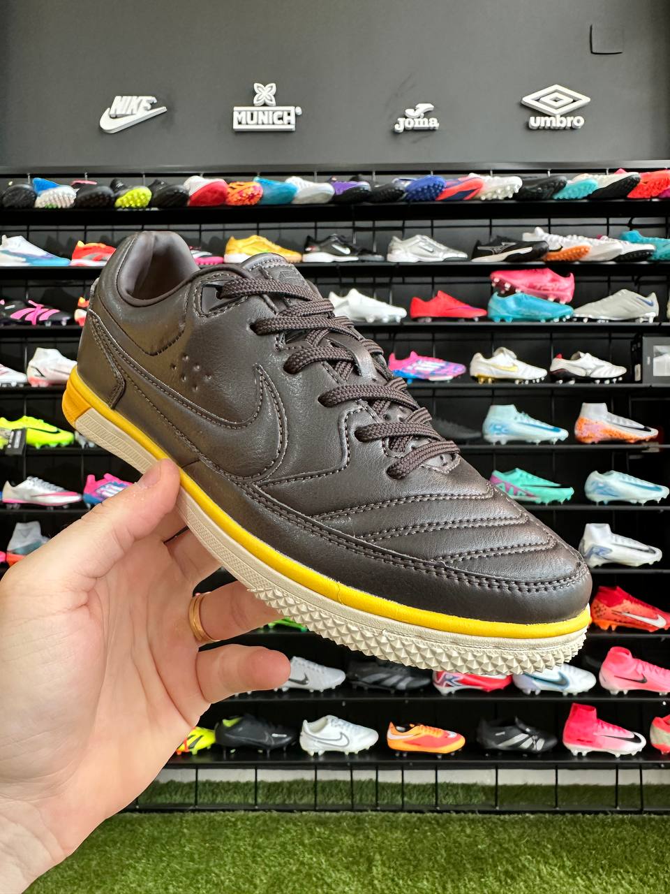 NIKE GATO IC + BRINDE (PRONTA ENTREGA)