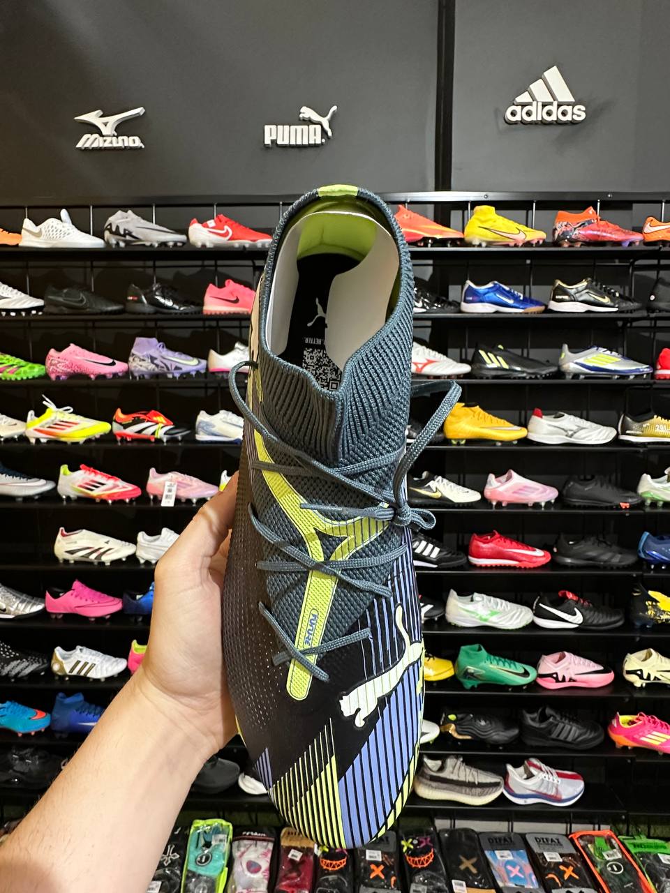 PUMA FUTURE ULTIMATE PROFISSIONAL (IC) PRONTA ENTREGA