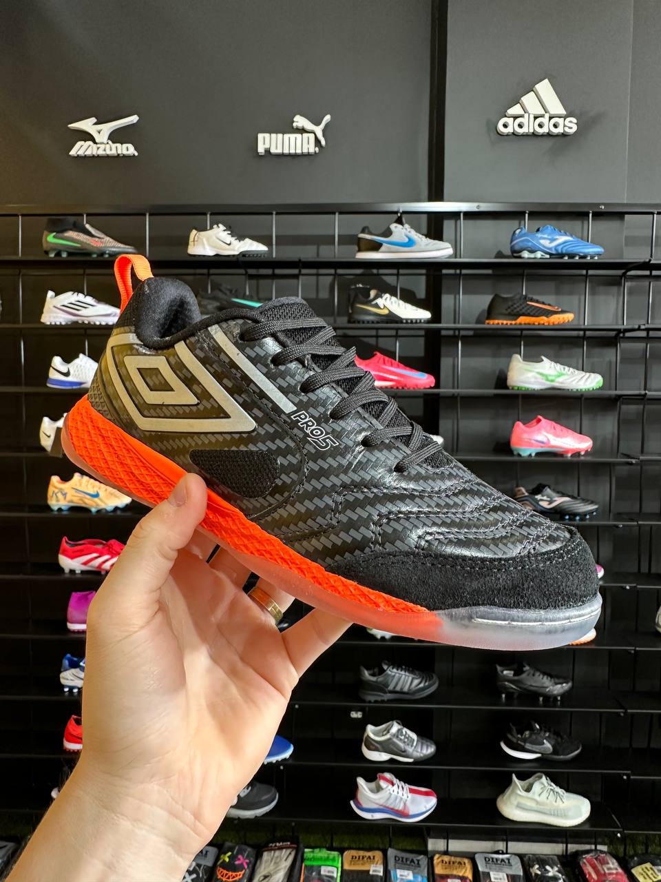 UMBRO PRO 5 BUMP PRONTA ENTREGA