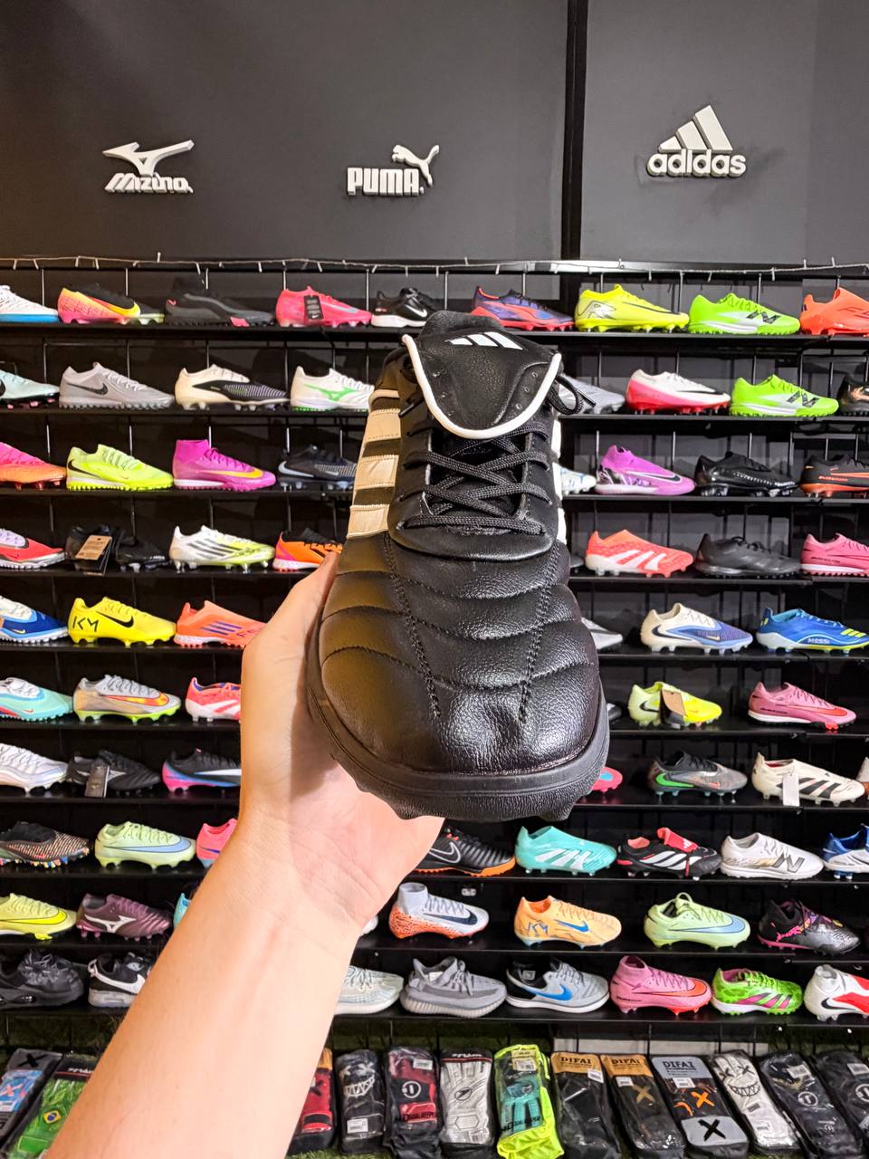 ADIDAS GLORO TF + BRINDE (PRONTA ENTREGA)