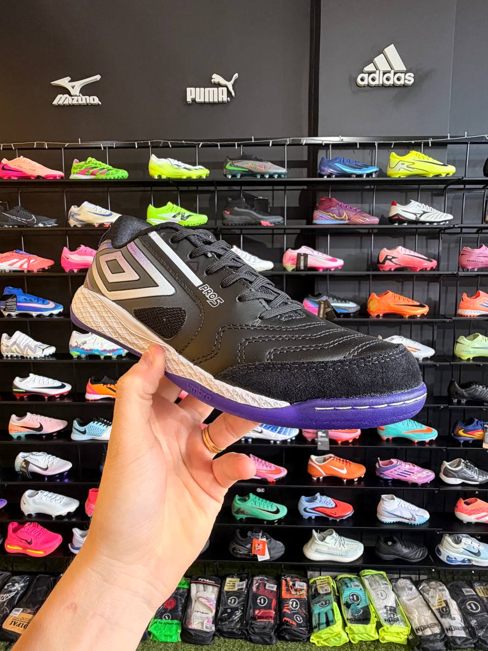 UMBRO PRO 5 BUMP (IC) PRONTA ENTREGA