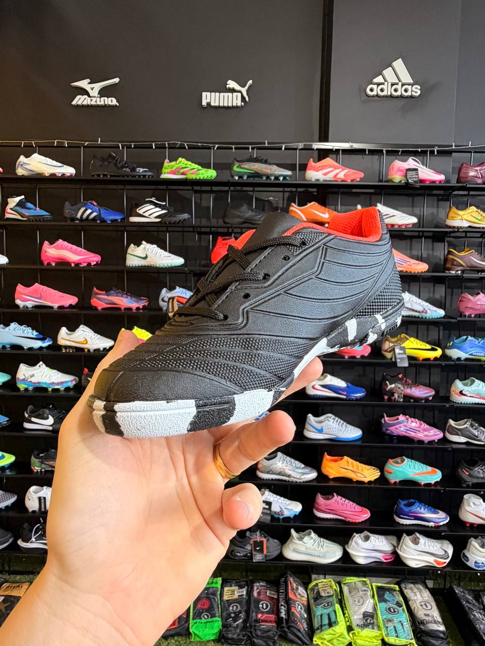 CHUTEIRA FUTSAL PENALTY MATIS TURBO KIDS (IC) PRONTA ENTREGA