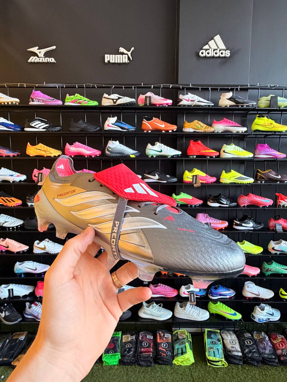ADIDAS PREDATOR ELITE (FG) PRONTA ENTREGA