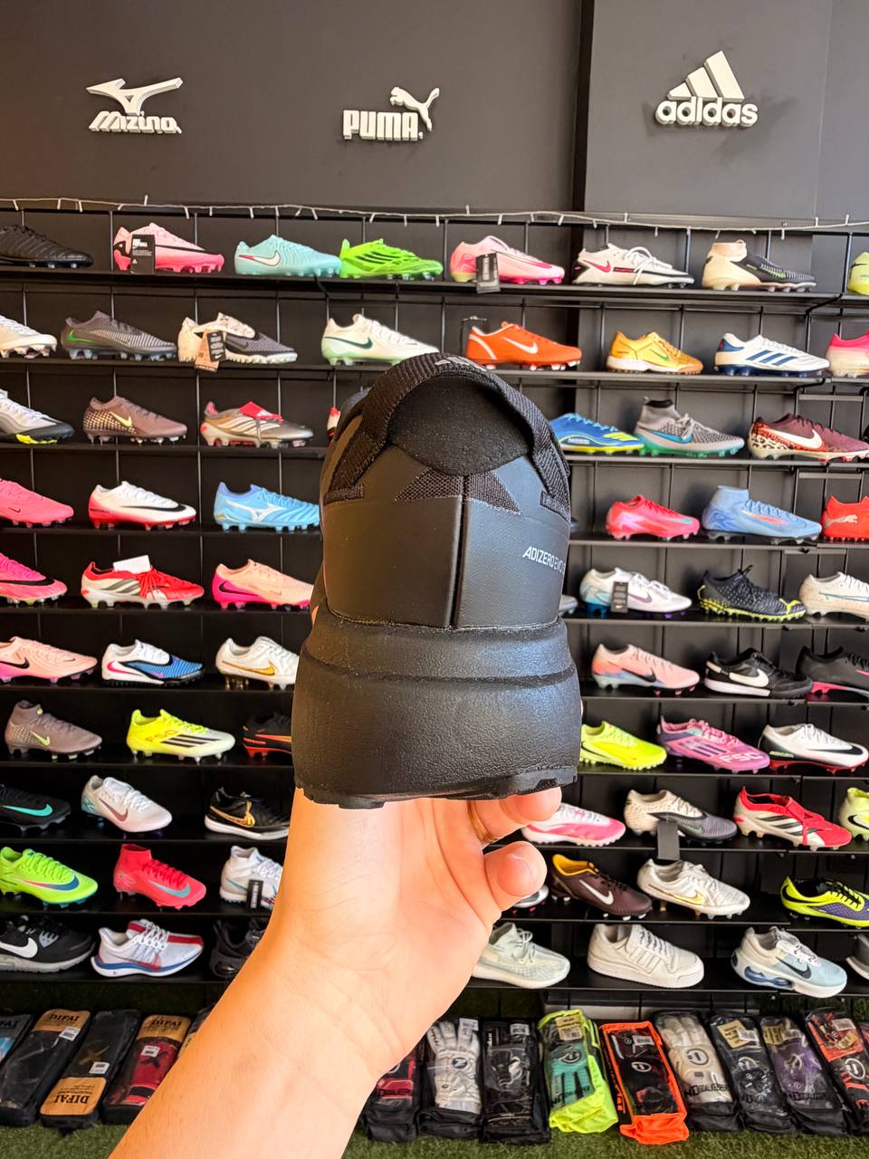 ADIDAS ADIZERO EVO SL