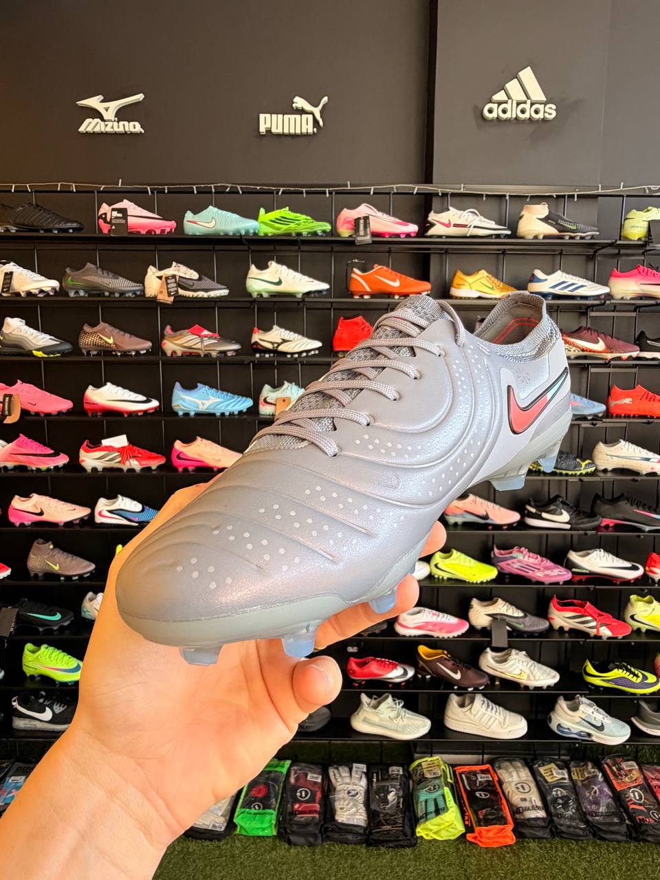 NIKE TIEMPO LEGEND 10 ELITE FG + BRINDES (PRONTA ENTREGA)