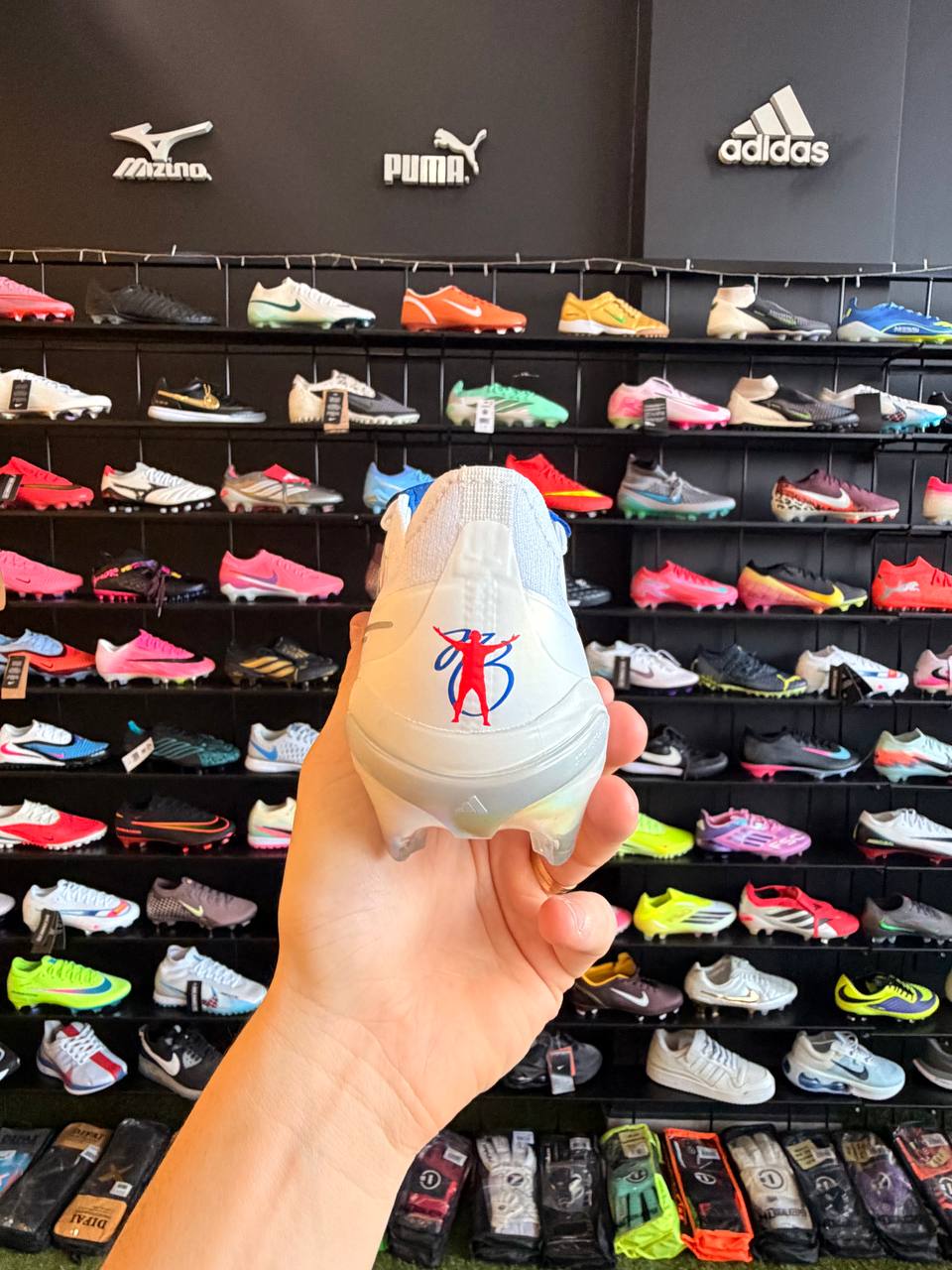 ADIDAS PREDATOR ELITE (FG) PRONTA ENTREGA