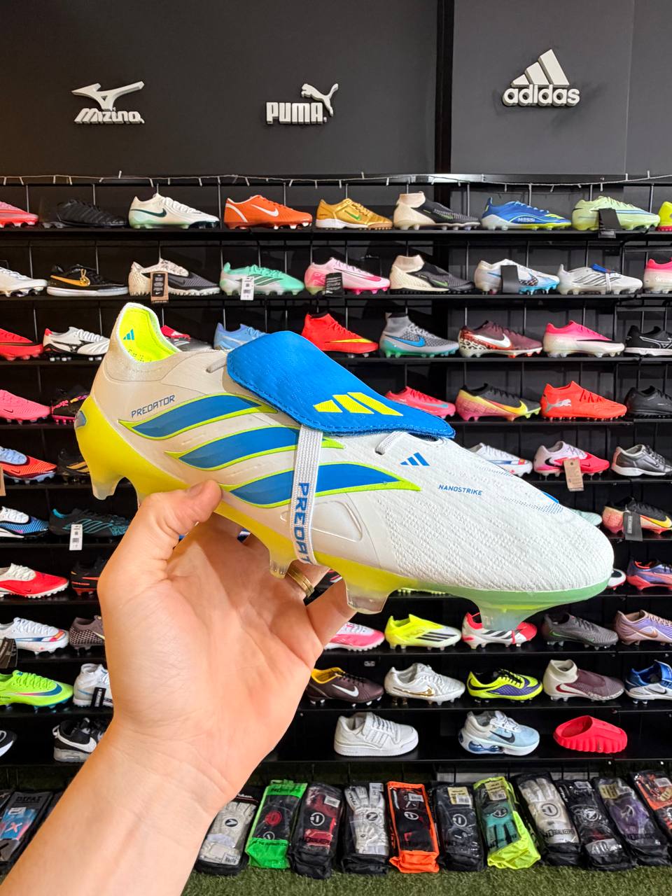 ADIDAS PREDATOR ELITE (FG) PRONTA ENTREGA