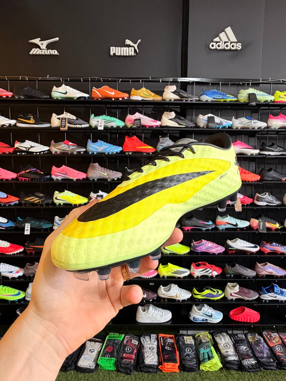 NIKE HYPERVENOM ELITE (FG) PRONTA ENTREGA