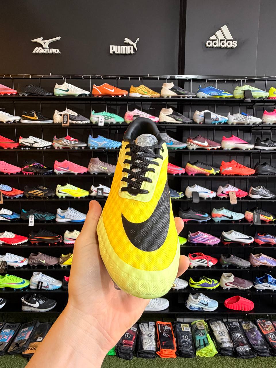 NIKE HYPERVENOM ELITE (FG) PRONTA ENTREGA