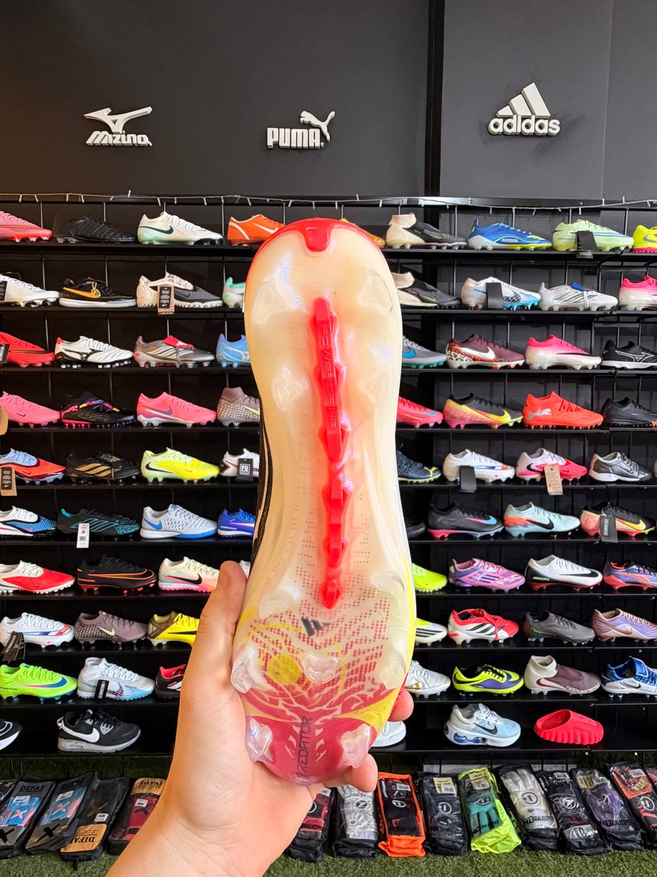ADIDAS PREDATOR ELITE (FG) PRONTA ENTREGA