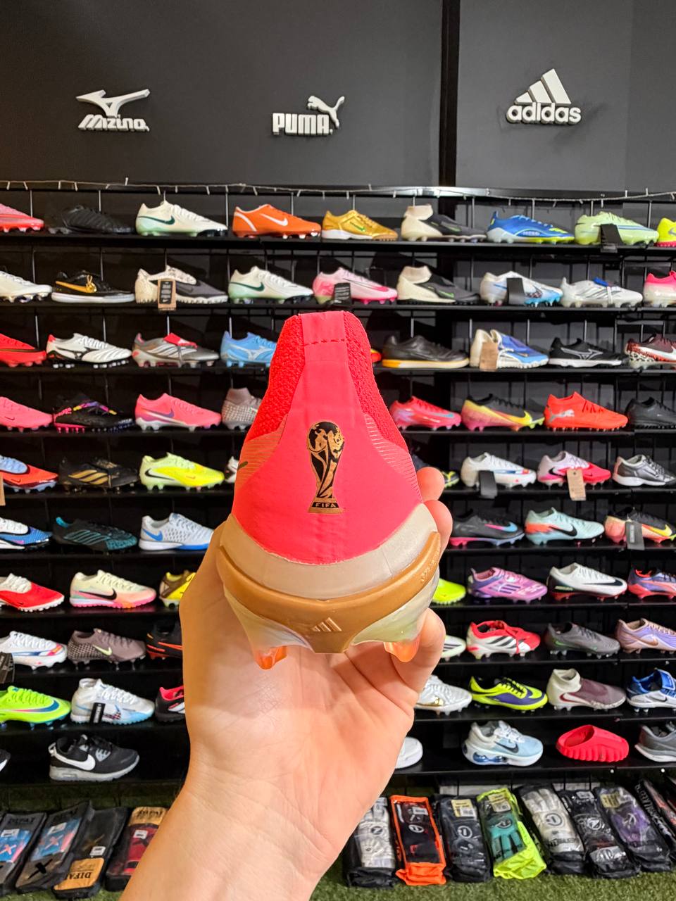 ADIDAS PREDATOR ELITE (FG) PRONTA ENTREGA
