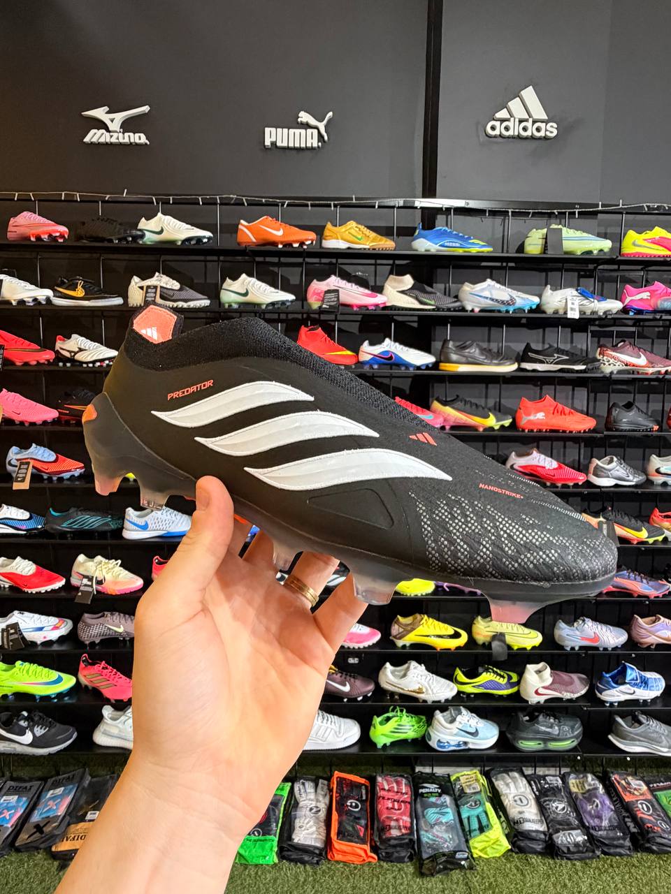 ADIDAS PREDATOR ELITE (FG) PRONTA ENTREGA