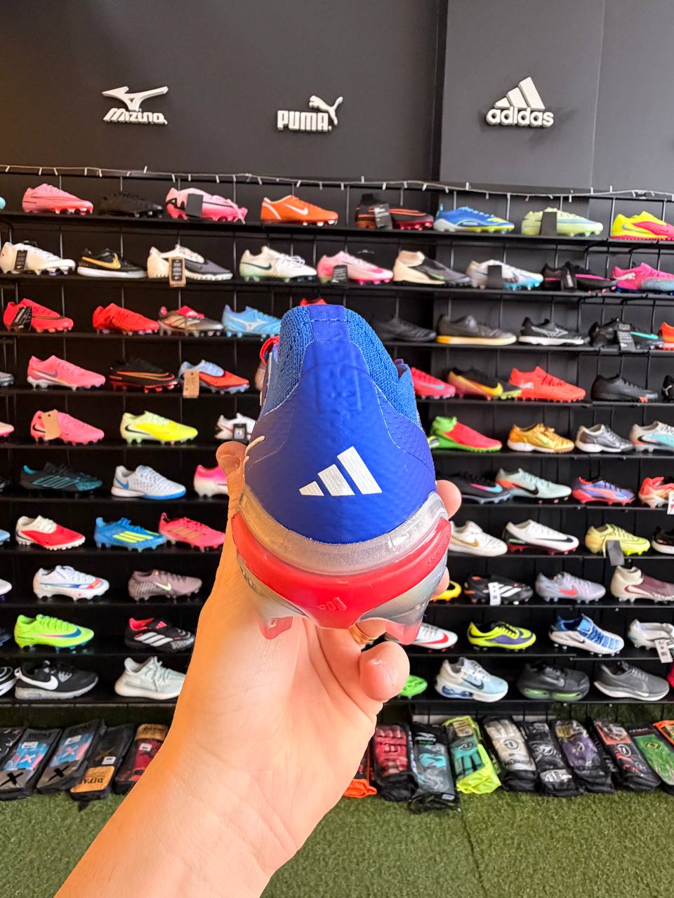 ADIDAS PREDATOR ELITE (FG) PRONTA ENTREGA