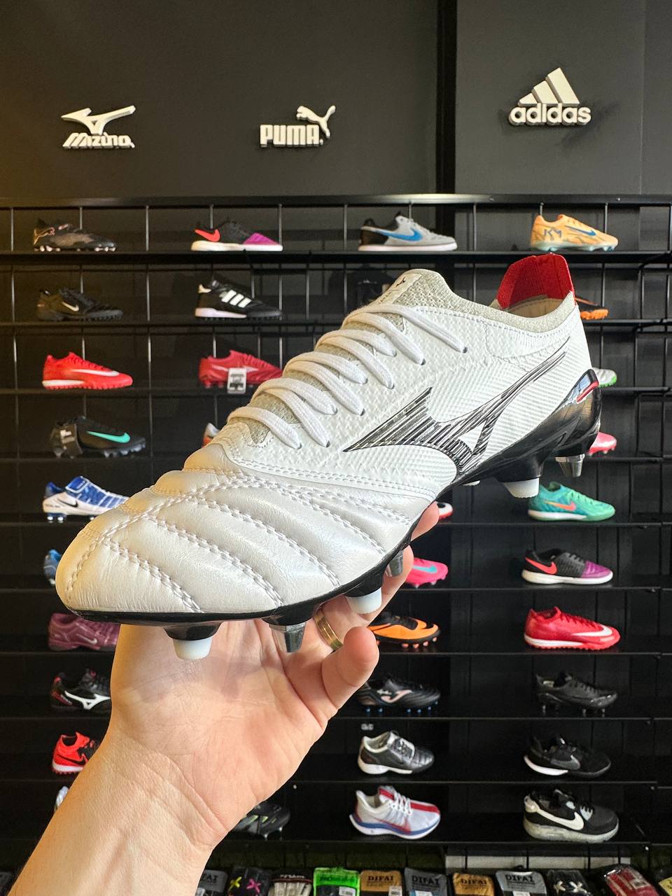 MIZUNO MORELIA (SG) PRONTA ENTREGA