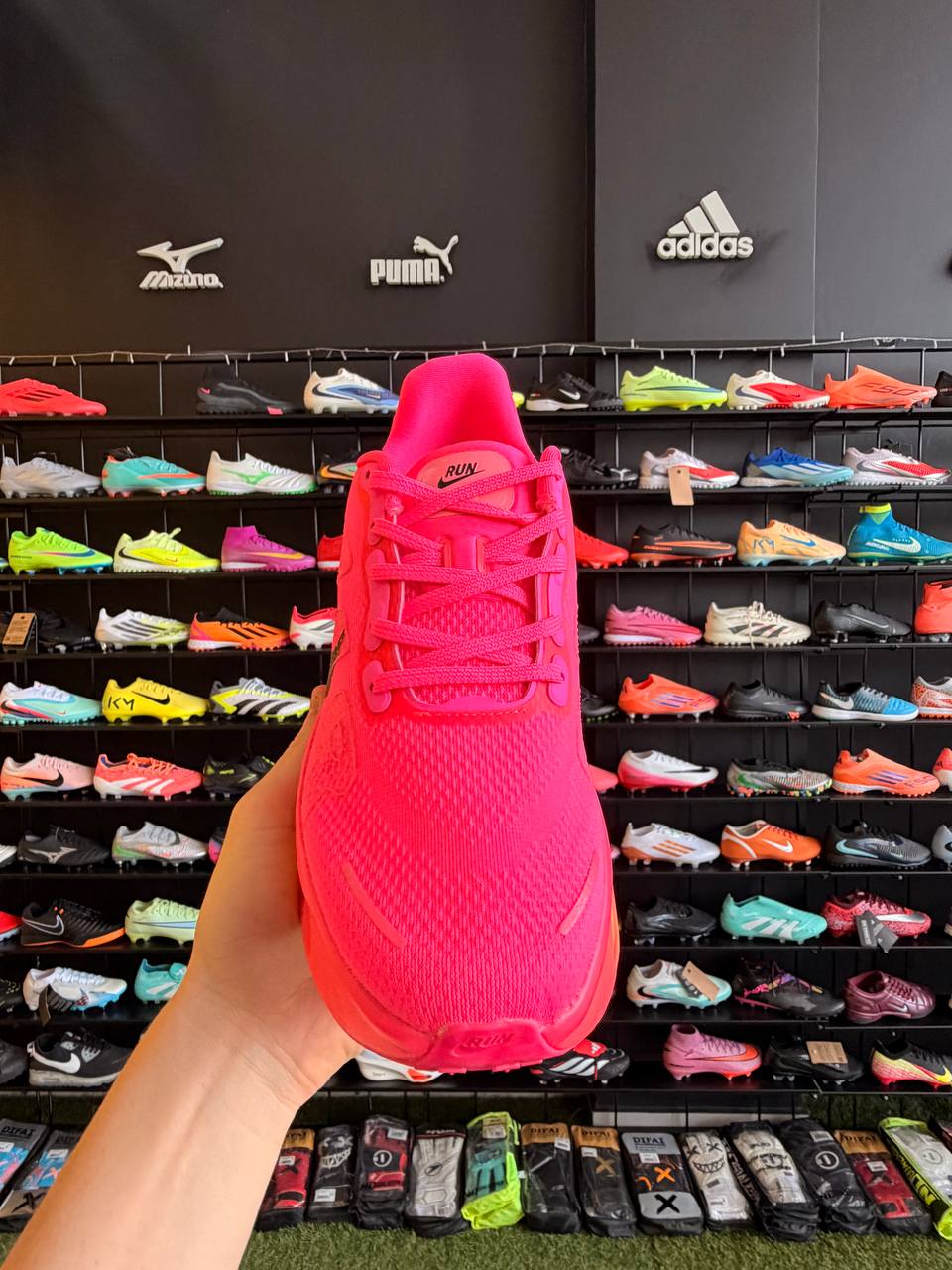 TENIS NIKE VOMERO PREMIUM PRONTA ENTREGA