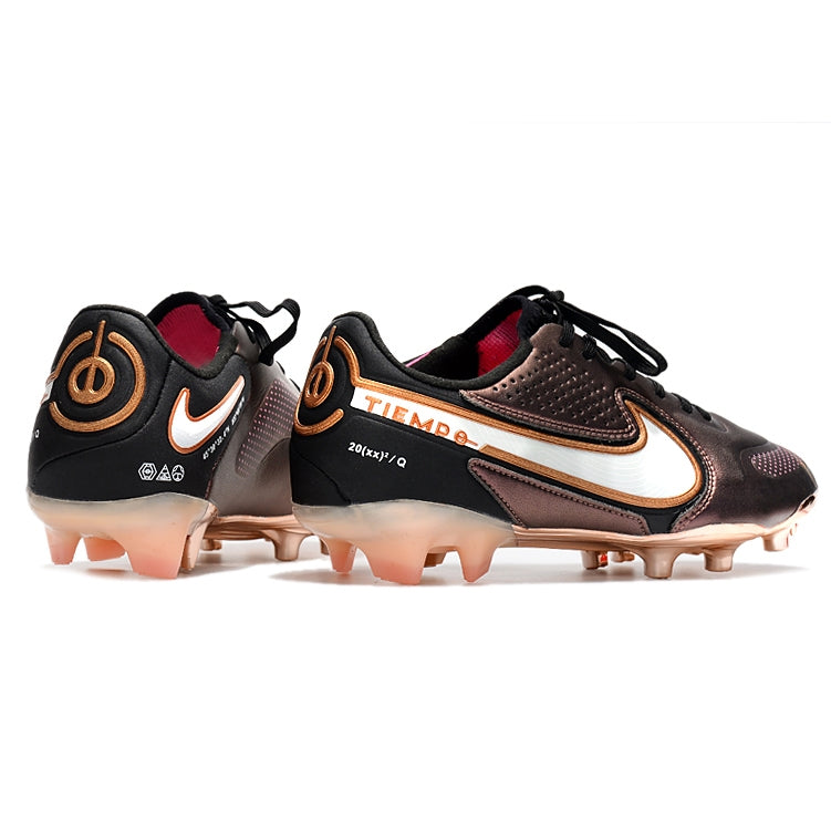 Chuteira campo Tiempo Legend 9