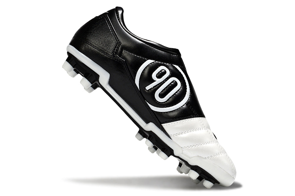Chuteira NIKE TOTAL 90